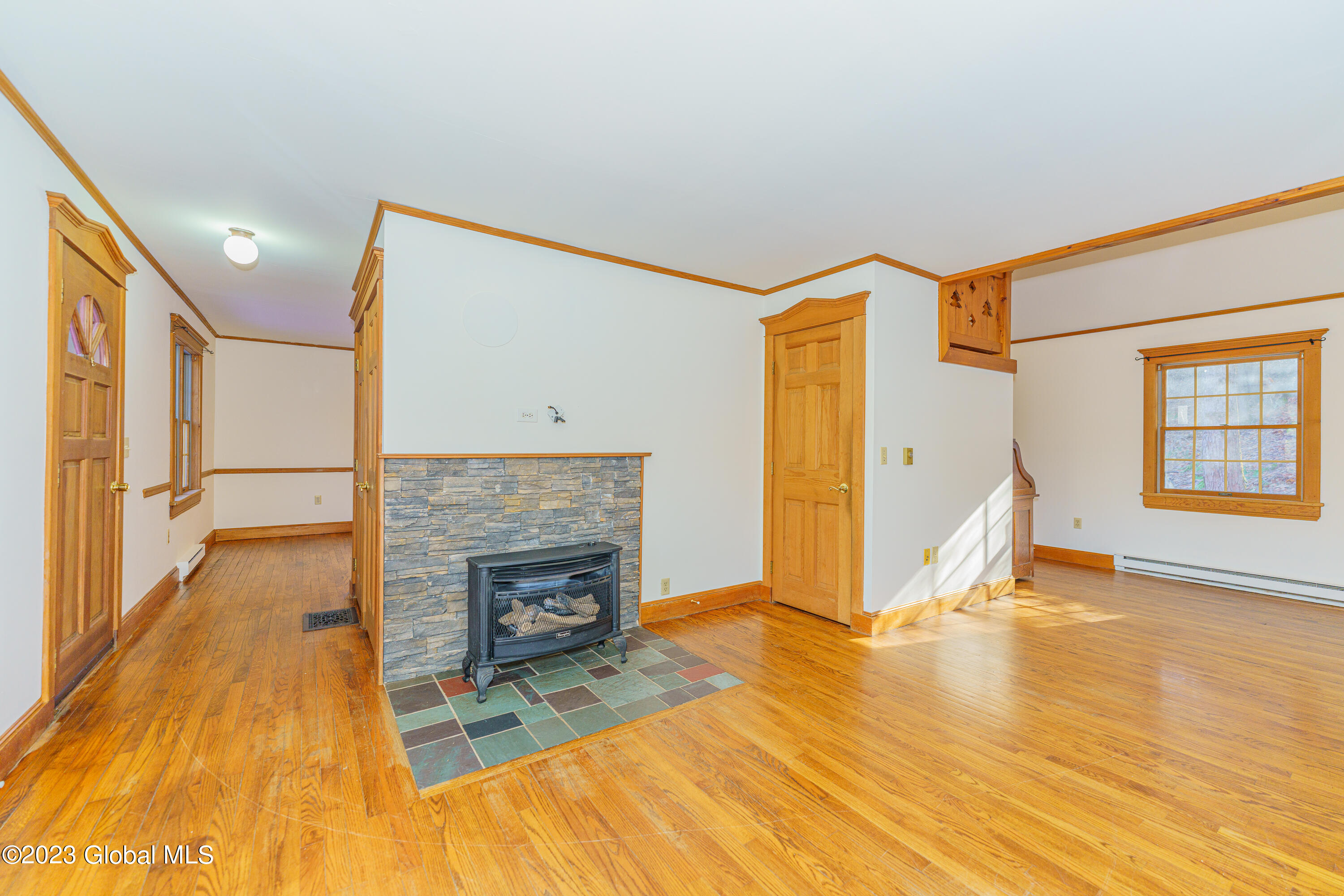 2668 Plank Road Berlin, NY 12022 - Photo 12 of 50 1 Livingroom 2