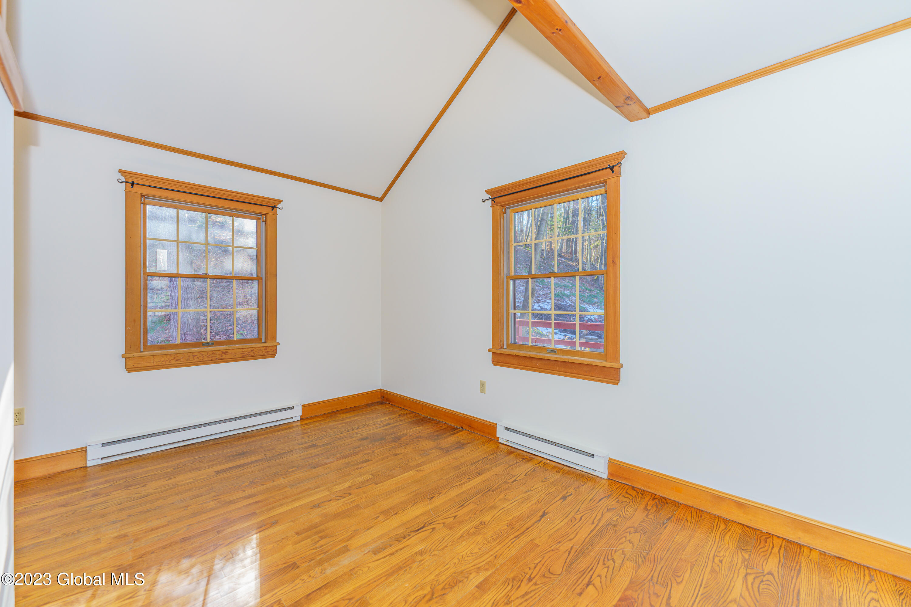 2668 Plank Road Berlin, NY 12022 - Photo 15 of 50 1 Livingroom 5