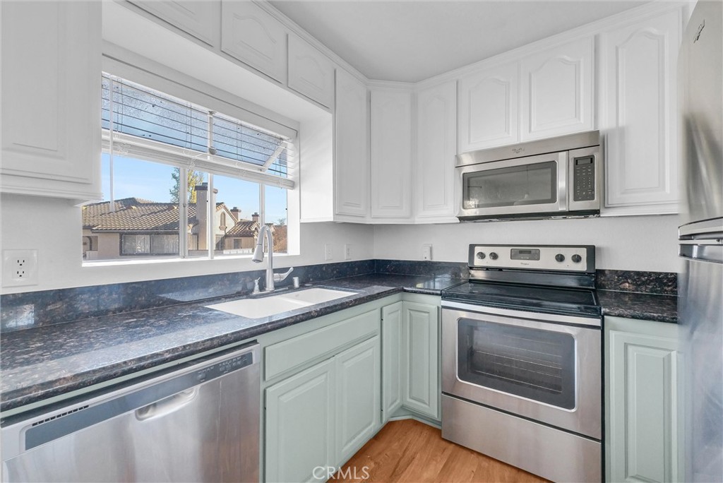 12584 Atwood Court Rancho Cucamonga, CA 91739 - Photo 11 of 32