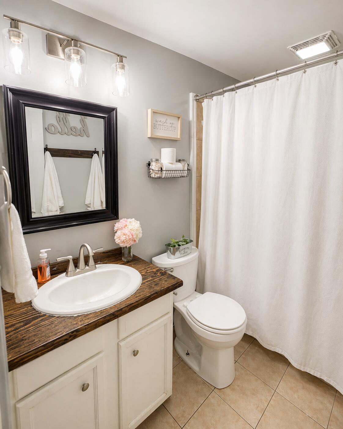 406 Horse Creek Road Leesville, SC 29070 - Photo 9 of 19 hallwaybathroom