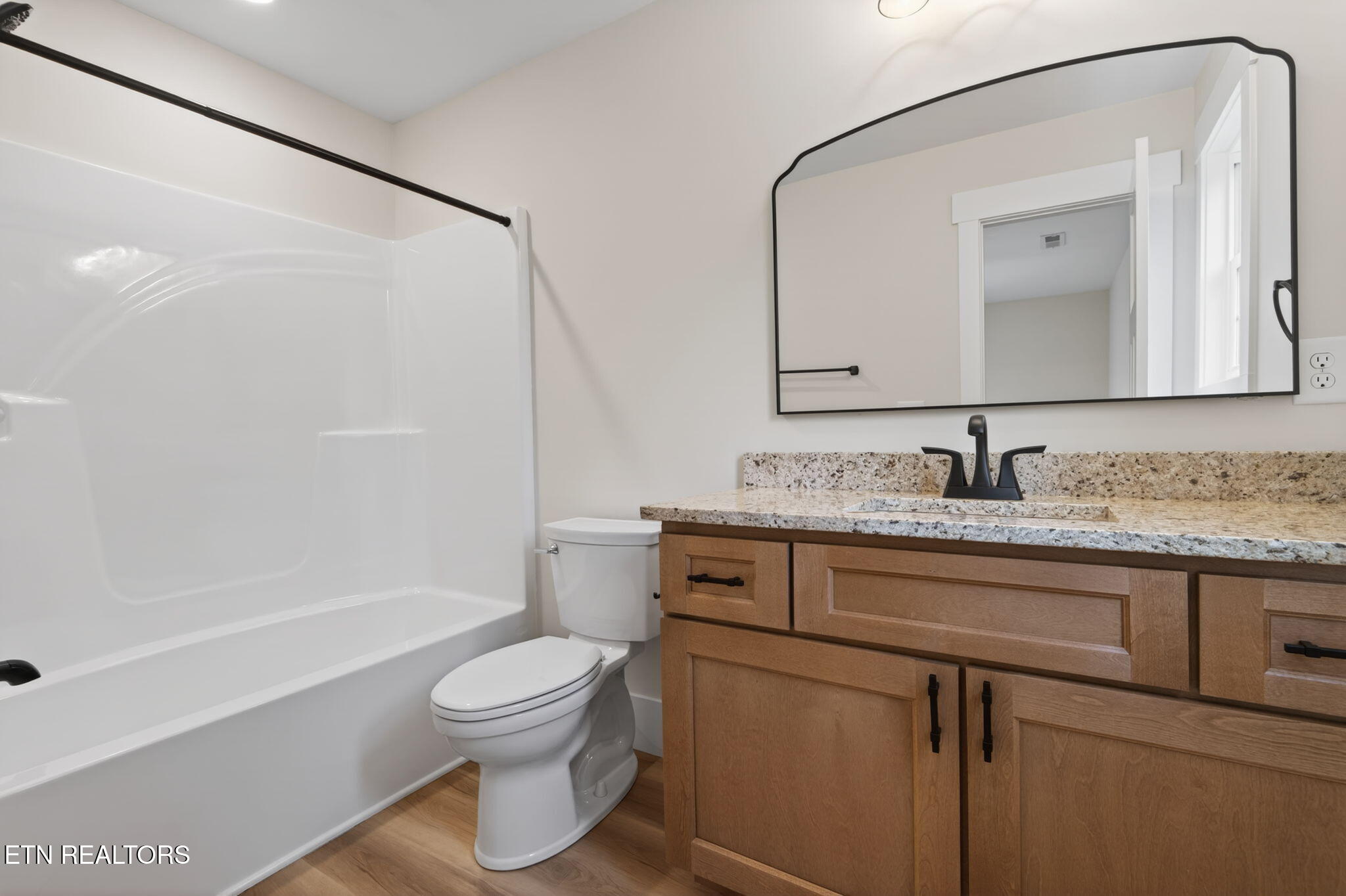 357 Beechwood Lane Clinton, TN 37716 - Photo 19 of 22 15-web-or-mls-Beechwood-3698