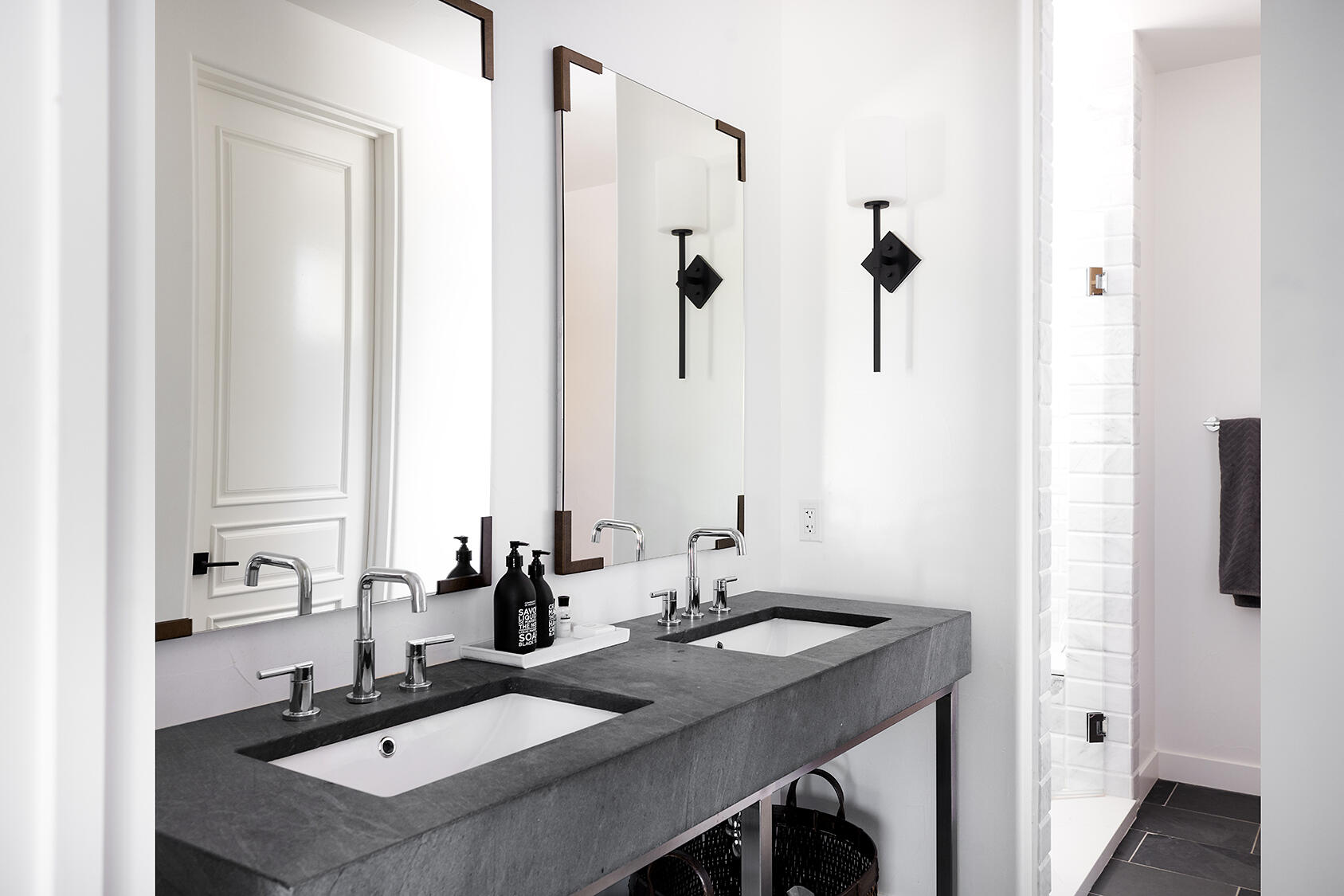 72355 Morningstar Road Rancho Mirage, CA 92270 - Photo 27 of 50 a bathroom with a sink and a mirror
