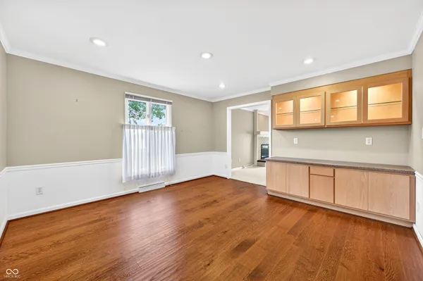 $324,900 | 3980 Waycross Drive, Columbus, IN 47203