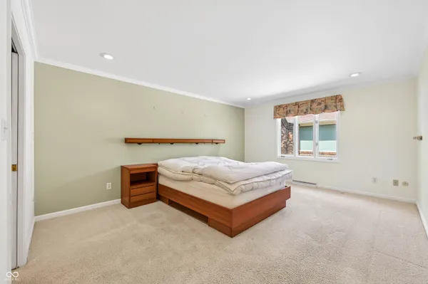 $324,900 | 3980 Waycross Drive, Columbus, IN 47203