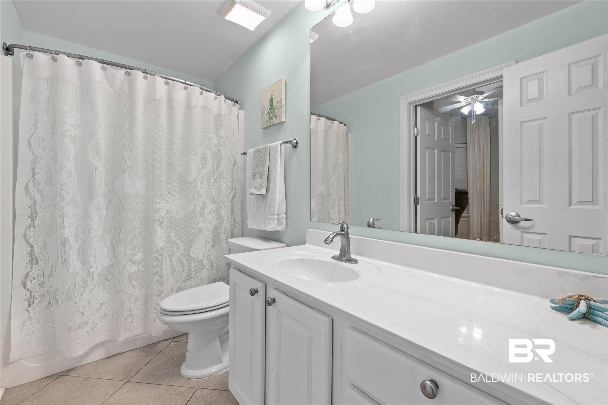 27282 Canal Road, Unit 405 Orange Beach, AL 36561 - Photo 24 of 50 Bathroom 2