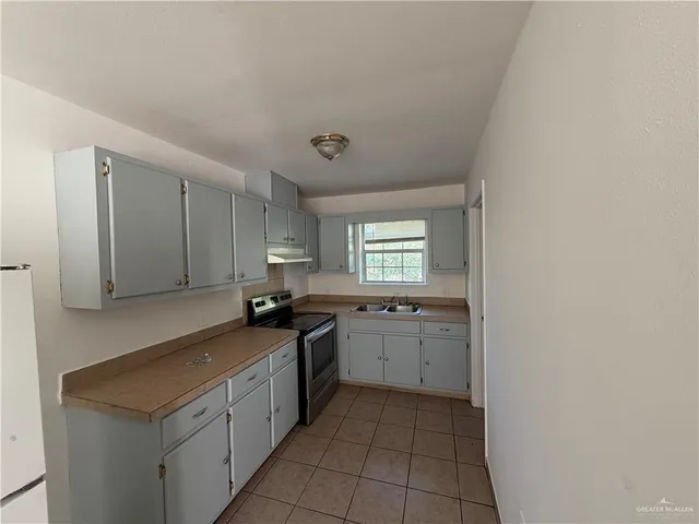 $700 | 108 North Francisco Avenue, Unit B, Mission, TX 78572