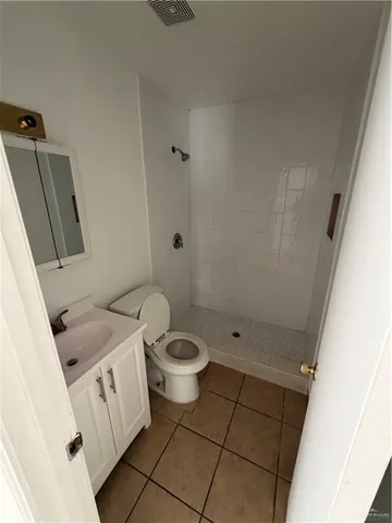 $700 | 108 North Francisco Avenue, Unit B, Mission, TX 78572