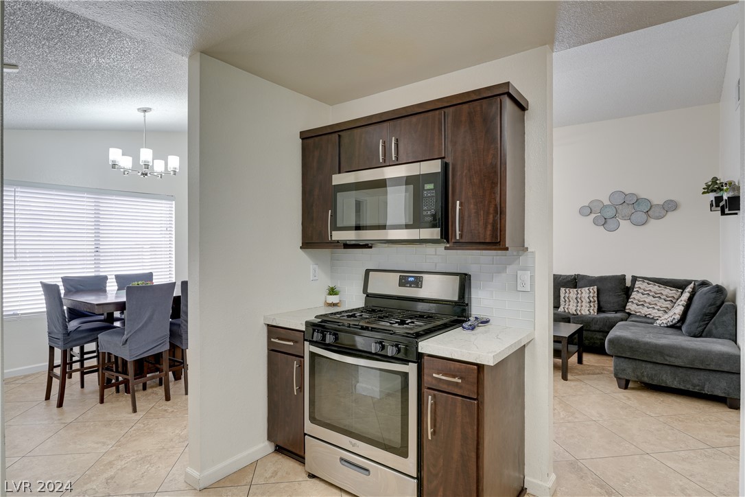 2130 Bowstring Drive Las Vegas, NV 89142 - Photo 10 of 26