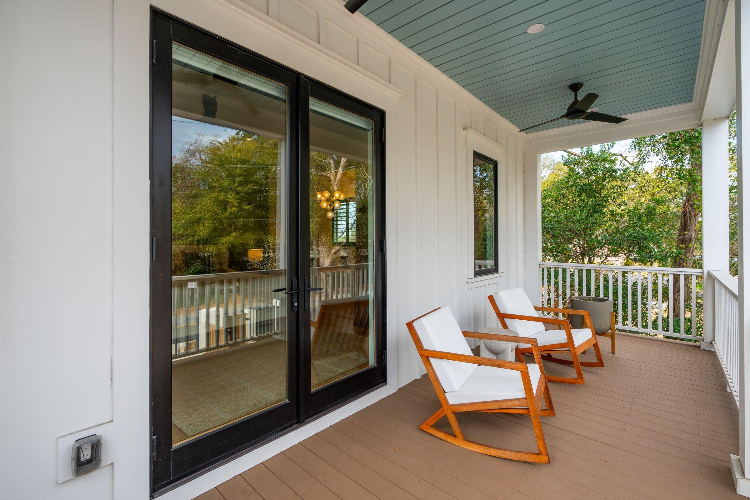 121 Simmons Street Mount Pleasant, SC 29464 - Photo 40 of 65 121SimmonsSt-KeenEyeMarketing-036