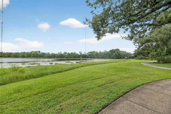 $432,000 | 5811 Caldera Ridge Drive, Lithia, FL 33547
