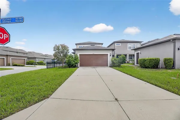 $432,000 | 5811 Caldera Ridge Drive, Lithia, FL 33547