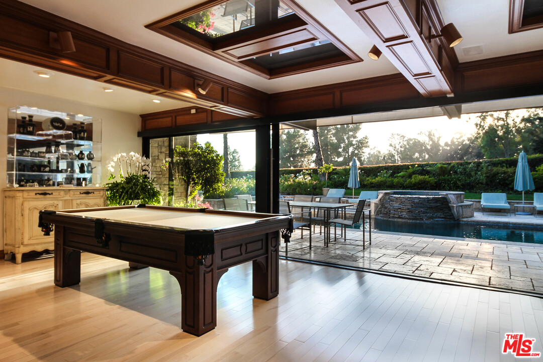 9996 Sunset Boulevard Beverly Hills, CA 90210 - Photo 13 of 31