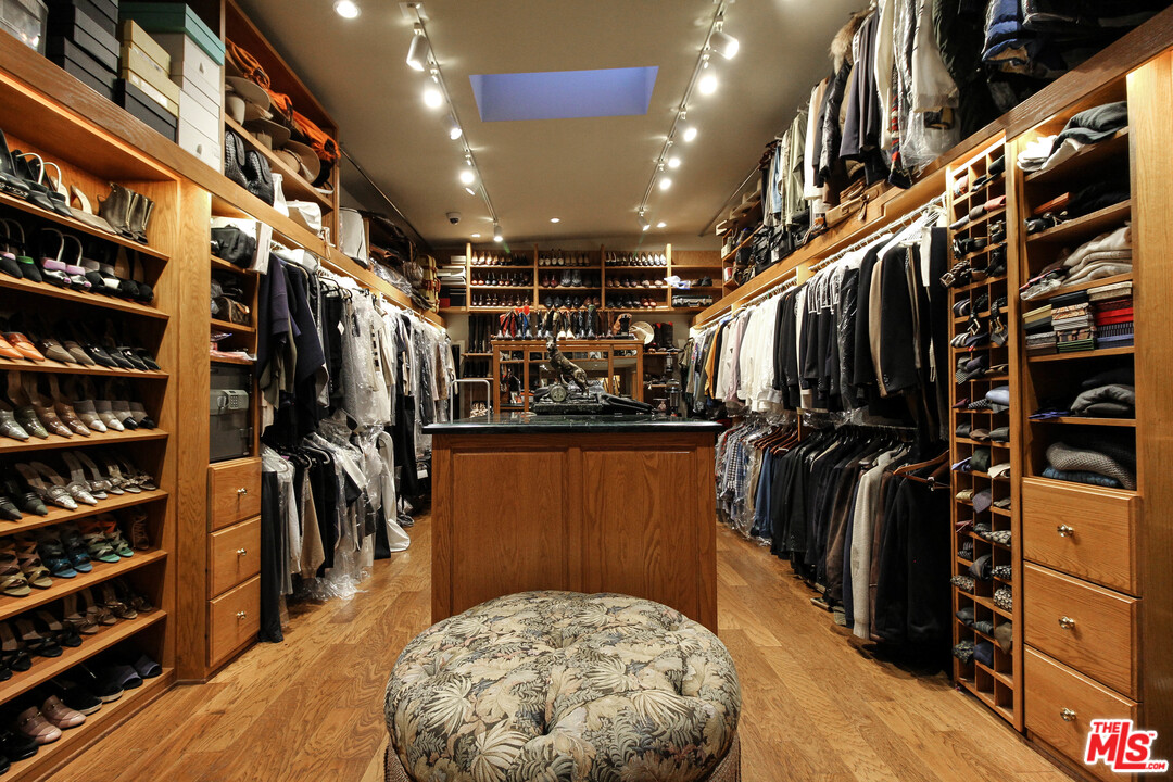 9996 Sunset Boulevard Beverly Hills, CA 90210 - Photo 25 of 31