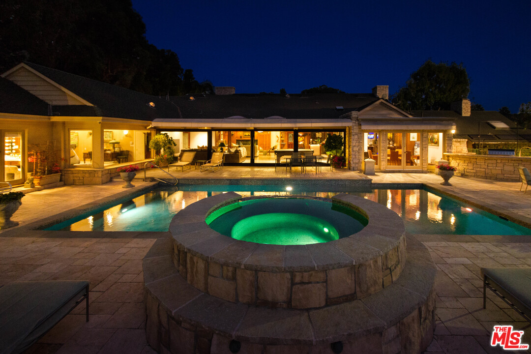 9996 Sunset Boulevard Beverly Hills, CA 90210 - Photo 28 of 31