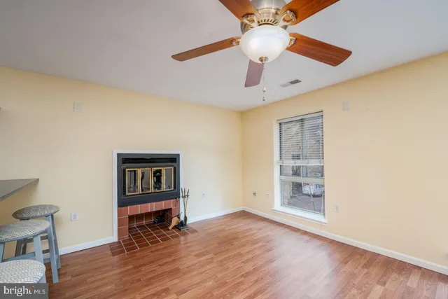 $1,950 | 35 Andrew Place, Unit R112, Baltimore, MD 21201