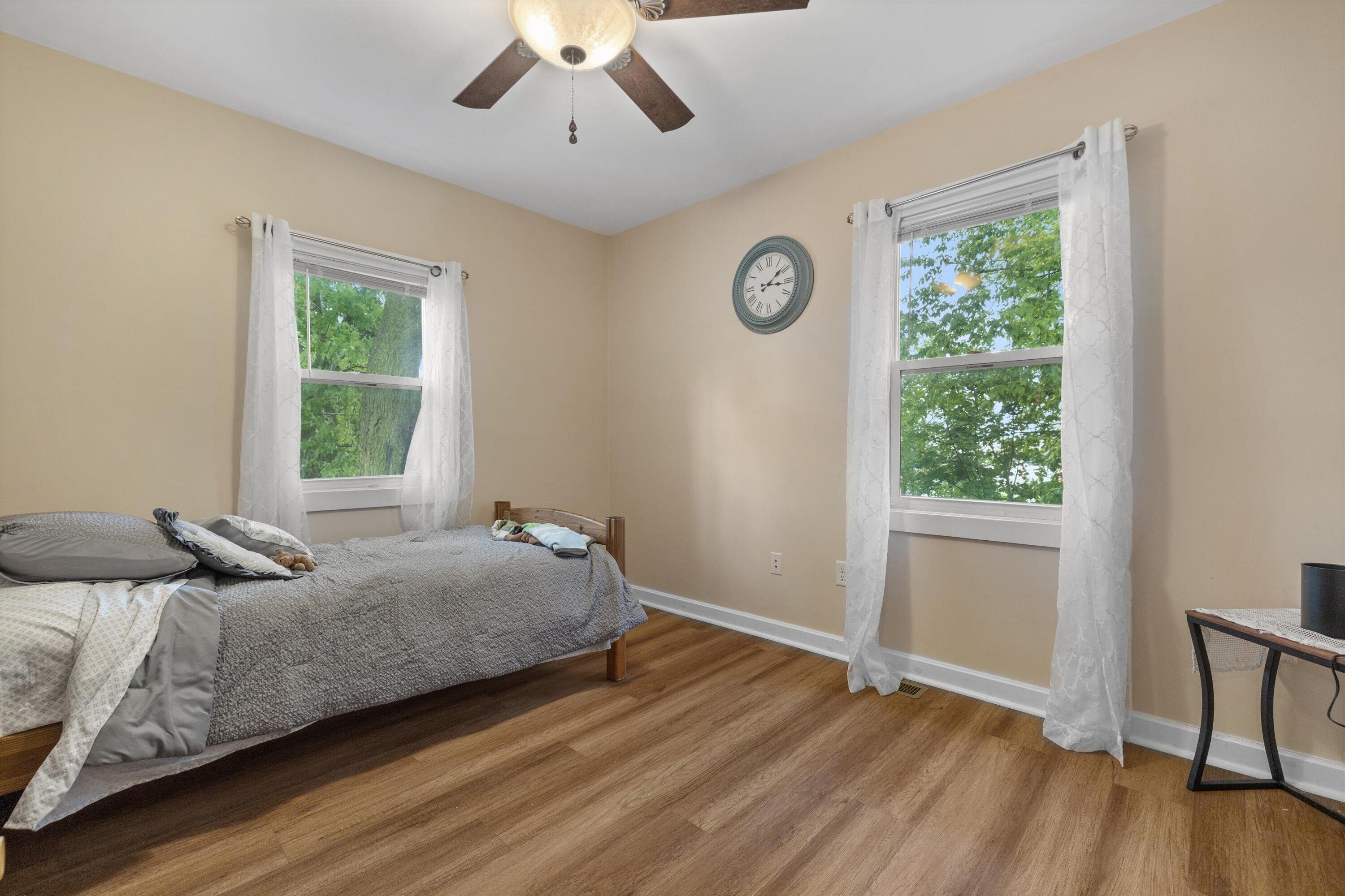 1221 North Main Street Racine, WI 53402 - Photo 18 of 30 Bedroom 4 Upper