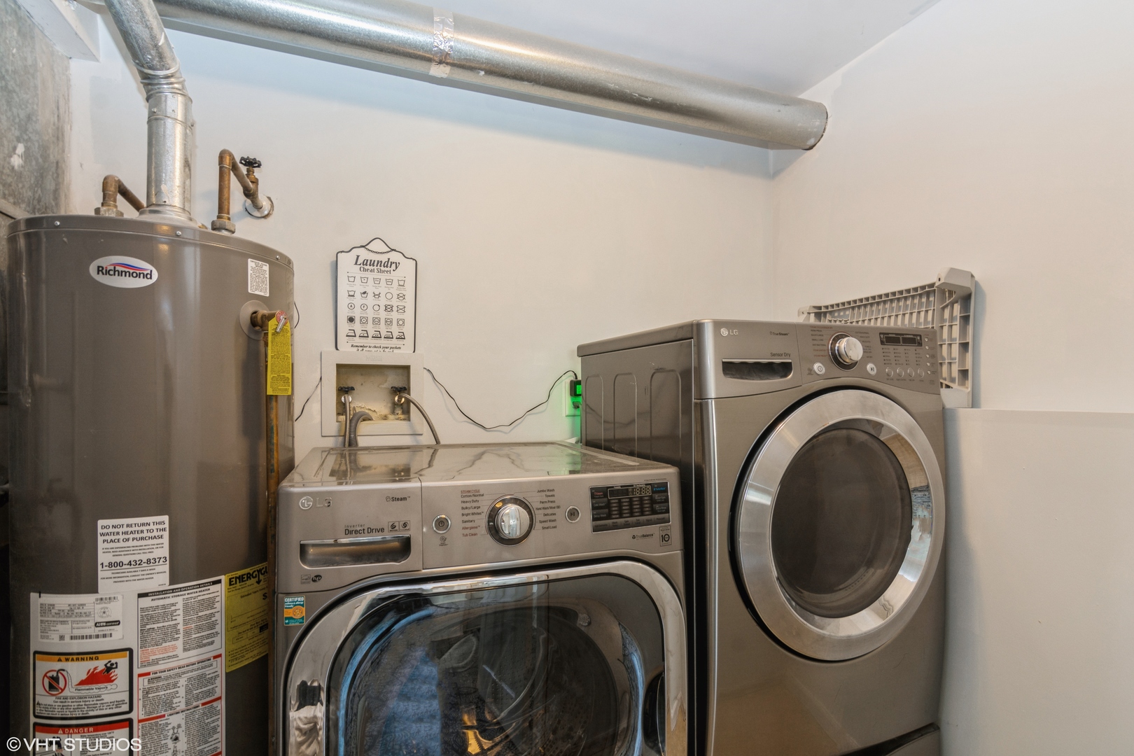 1555 Vincennes Street Crete, IL 60417 - Photo 15 of 18 a utility room with dryer and washer