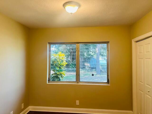5309 Toronto Road Haverhill, FL 33415 - Photo 11 of 21 tempImageG5p6pM