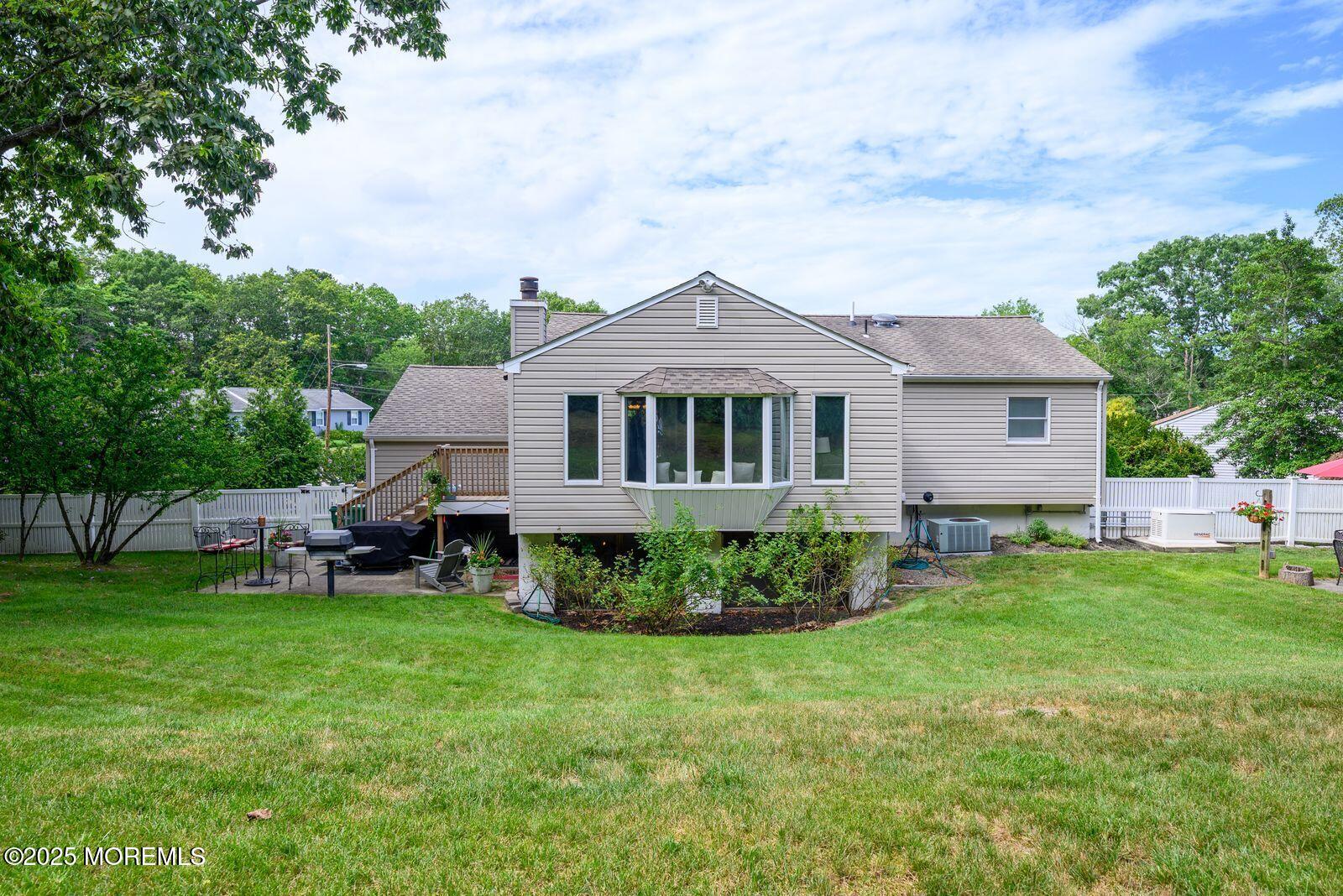 2 Darien Circle Howell, NJ 07731 - Photo 37 of 55 darien8