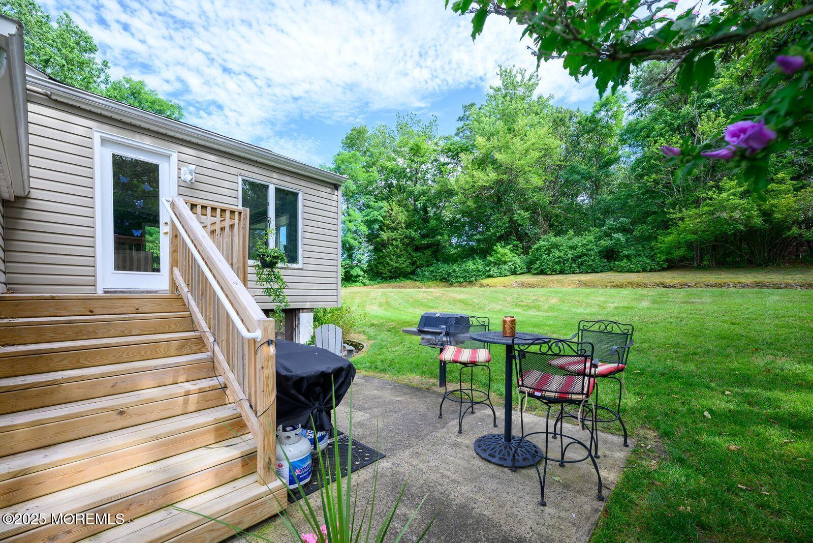 2 Darien Circle Howell, NJ 07731 - Photo 40 of 55 darien11