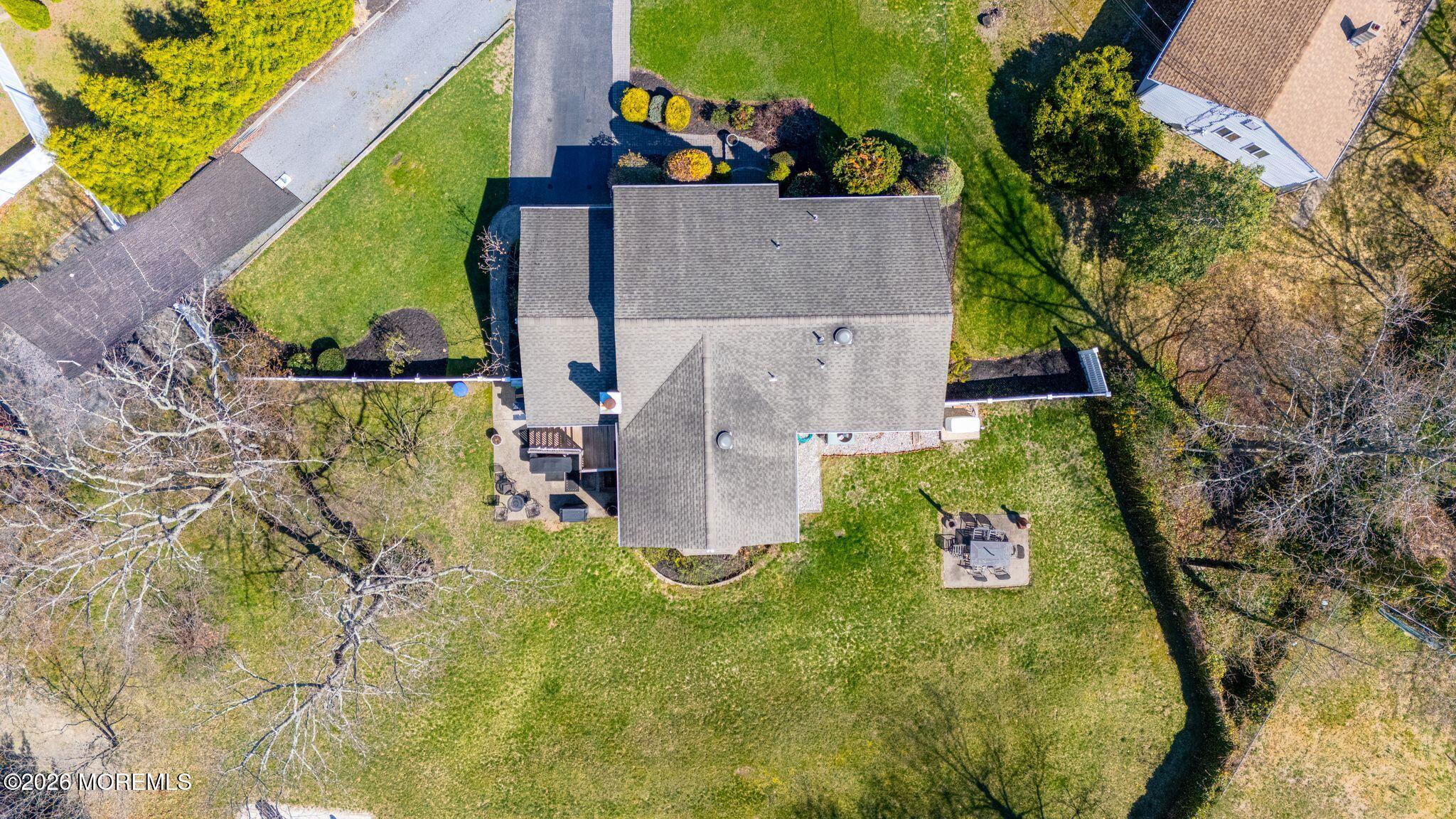 2 Darien Circle Howell, NJ 07731 - Photo 49 of 55 darien10