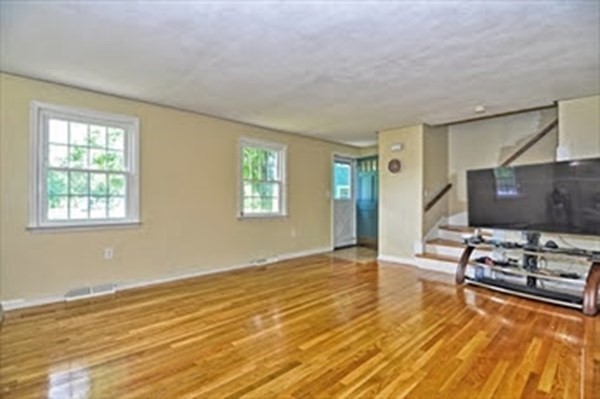 23 Drummer Road, Unit 23 Acton, MA 01720 - Photo 5 of 22