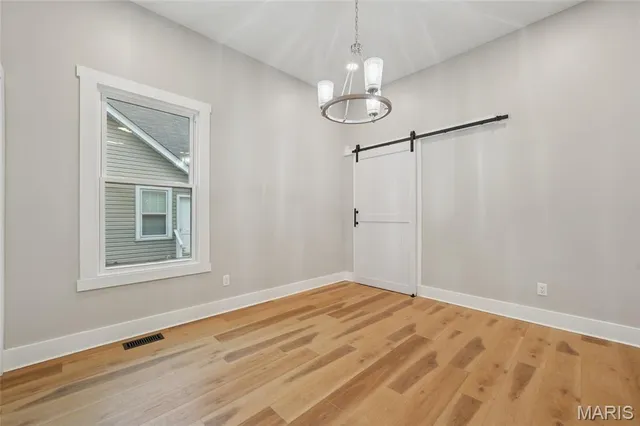 $575,000 | 503 Atalanta Avenue, Webster Groves, MO 63119