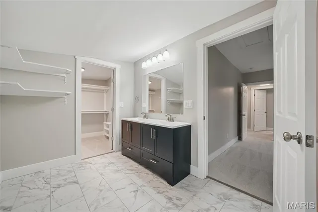 $575,000 | 503 Atalanta Avenue, Webster Groves, MO 63119