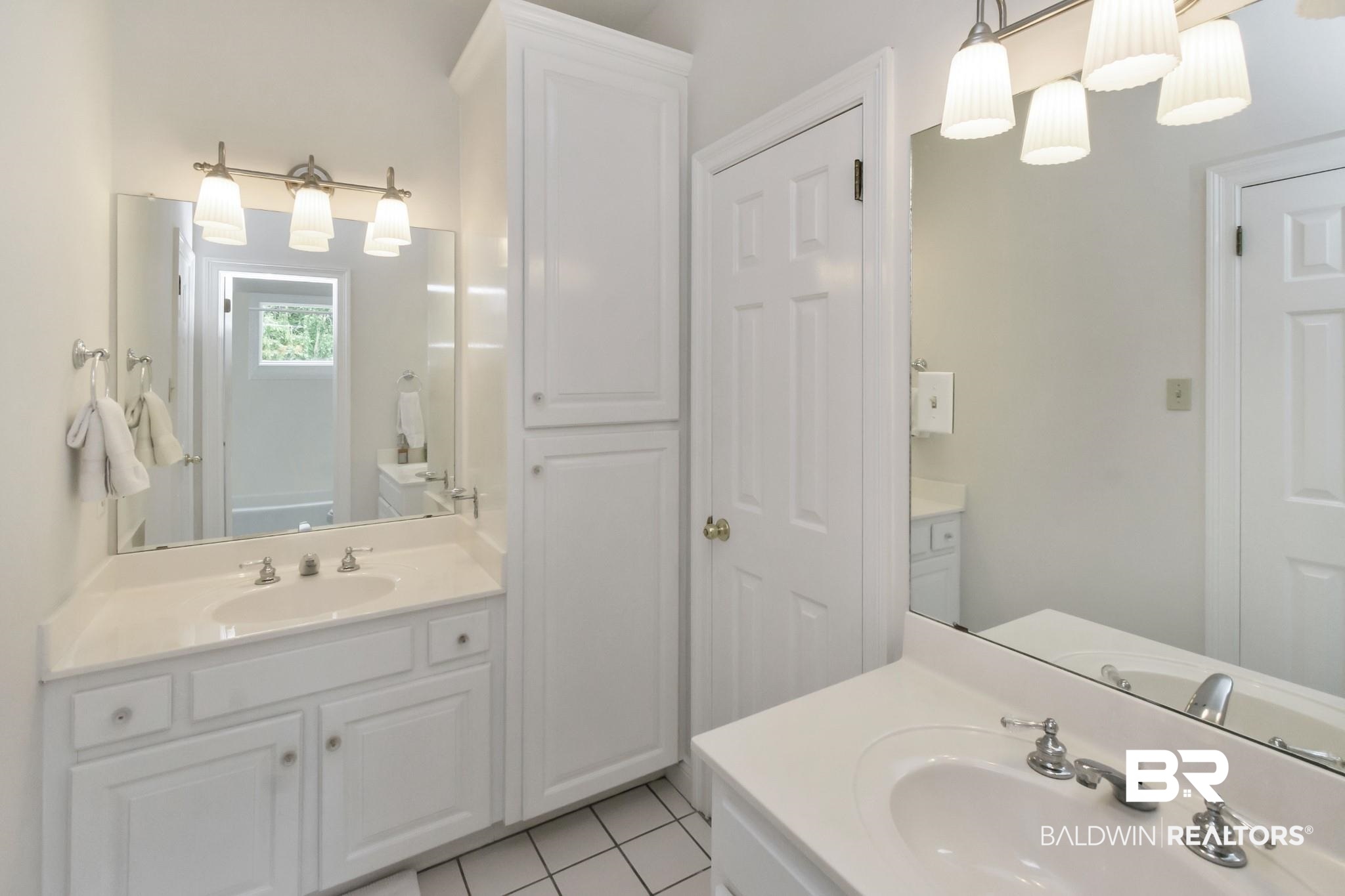 240 Suffolk Road Mobile, AL 36608 - Photo 27 of 49