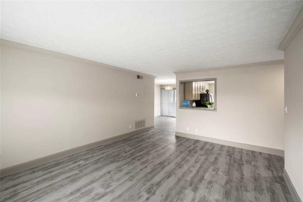 5675 Roswell Road, Unit J Atlanta, GA 30342 - Photo 2 of 27