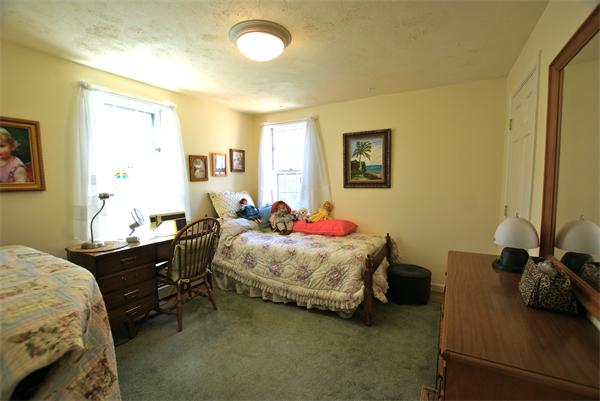 443 Linebrook Road Ipswich, MA 01938 - Photo 18 of 23 Gallery Image 18