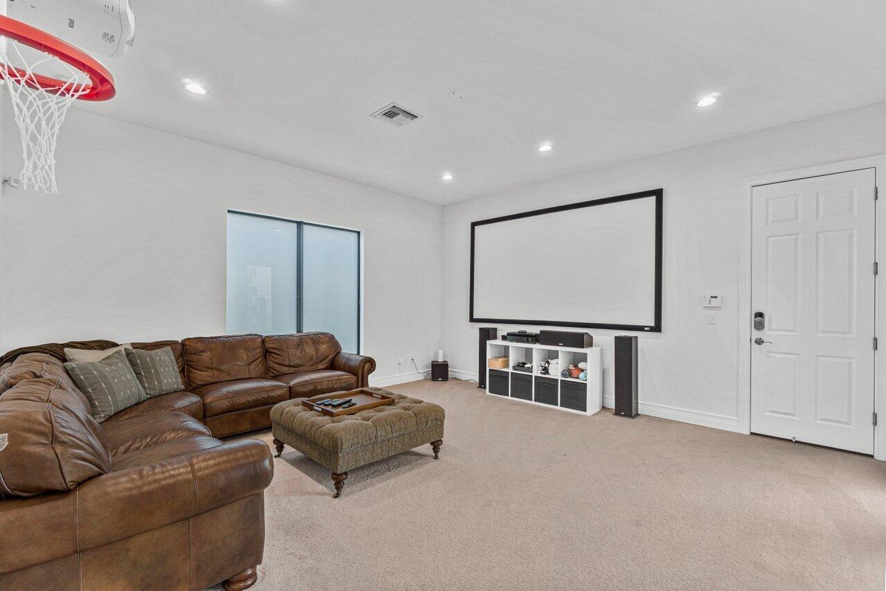9488 Eden Roc Court Delray Beach, FL 33446 - Photo 15 of 35 004-9488EdenRocCourt-DelrayBeach-FL-3344