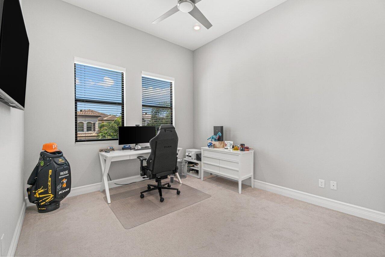9488 Eden Roc Court Delray Beach, FL 33446 - Photo 29 of 35 033-9488EdenRocCourt-DelrayBeach-FL-3344