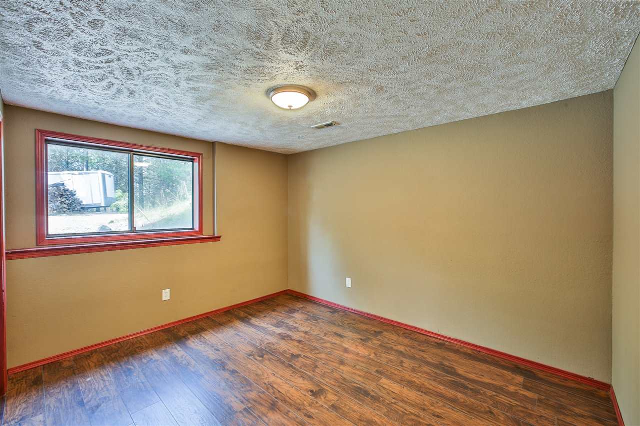 1304 East Owens Road Chattaroy, WA 99003 - Photo 12 of 20 Gallery Image 12