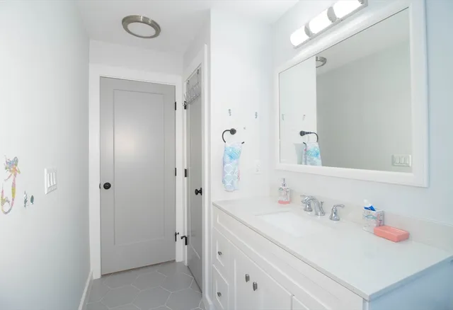 $4,500 | 5 Morse Avenue, Unit 1, Plainville, MA 02762