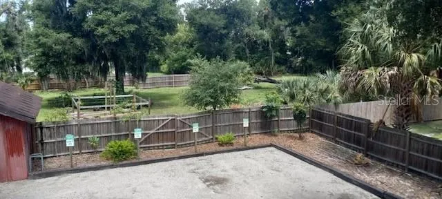 $1,250 | 330 South Woodland Boulevard, Unit 4, Deland, FL 32720