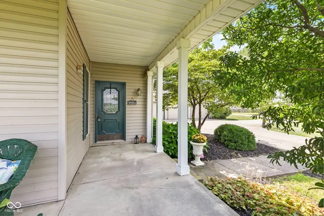 $1,899,900 | 5479 South 200 East, Anderson, IN 46017