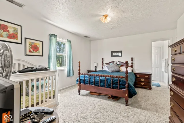 $1,899,900 | 5479 South 200 East, Anderson, IN 46017