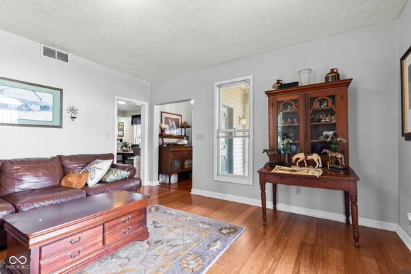 $1,600,000 | 5479 South 200 East, Anderson, IN 46017