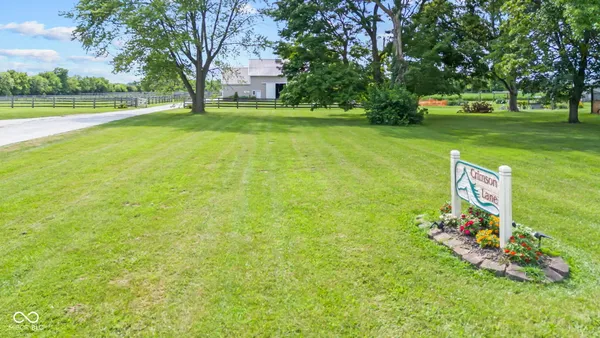 $1,600,000 | 5479 South 200 East, Anderson, IN 46017