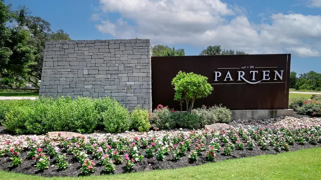 $1,121,900 | 204 Leaning Rock Ridge, Austin, TX 78737