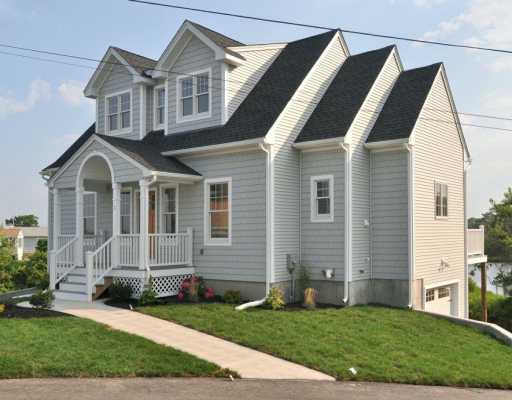 2 Oyster Road Narragansett, RI 02882 - Photo 12 of 12 Exterior Front.