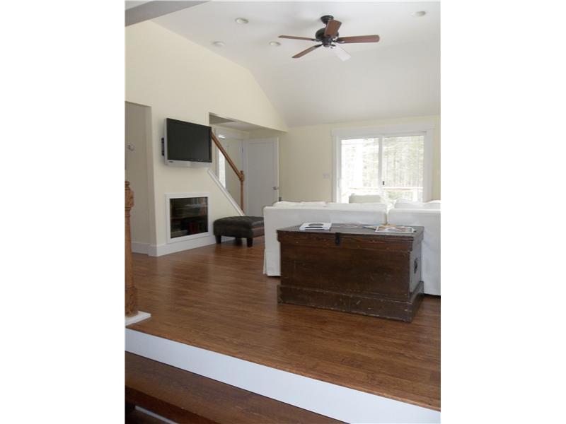 9 Collamore Road Bremen, ME 04551 - Photo 9 of 24 Living Room.