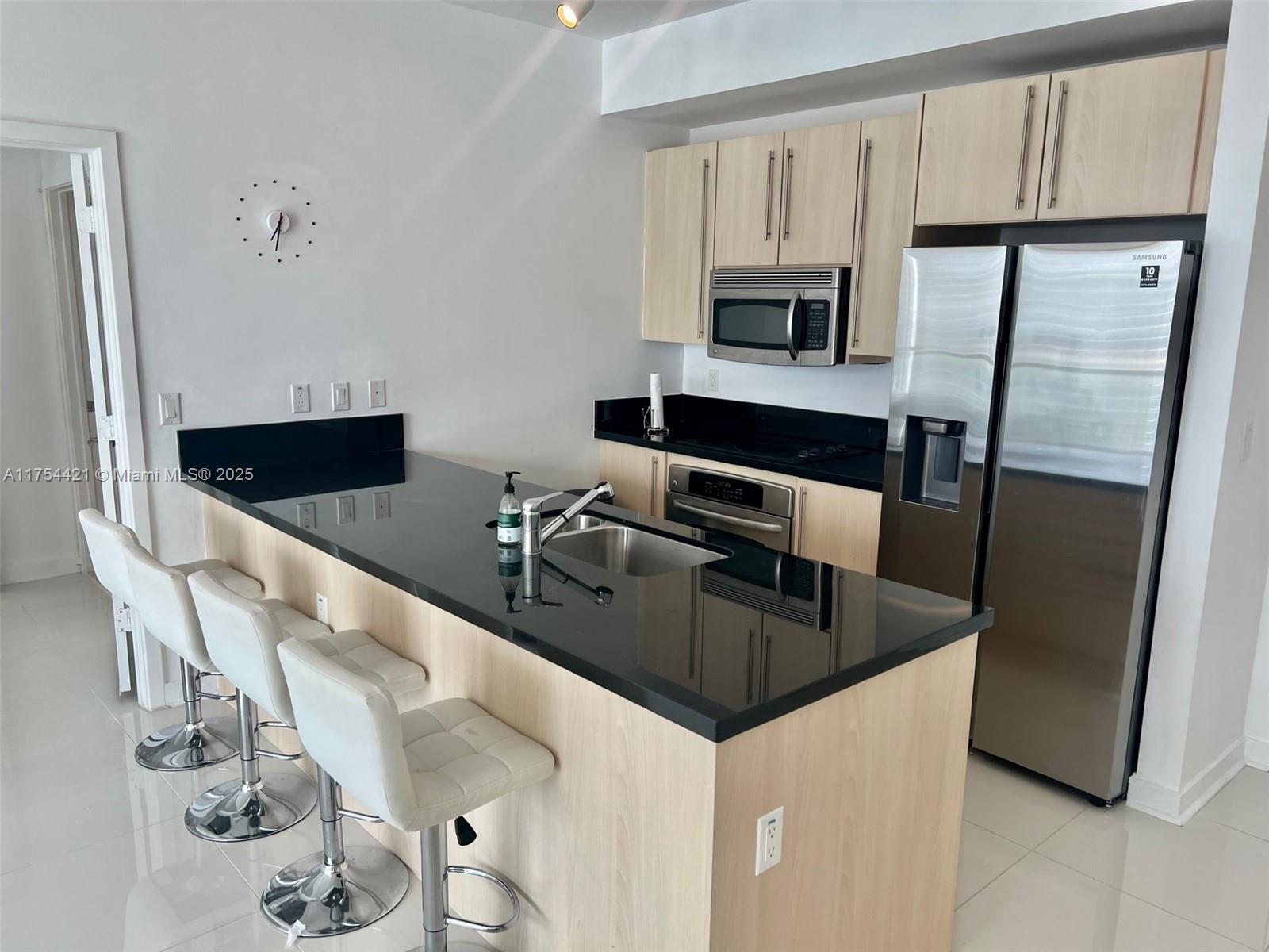 1111 Southwest 1st Avenue, Unit 3223 Miami, FL 33130 - Photo 2 of 32