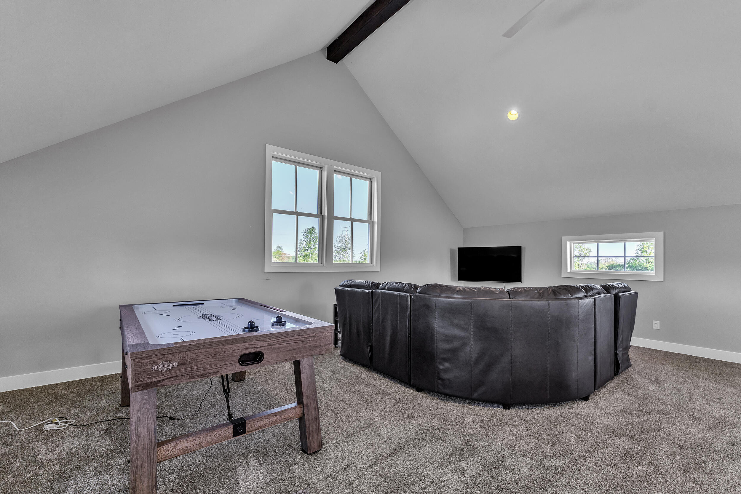 1812 Guenther Road Chelsea, MI 48118 - Photo 46 of 71 guenther-47