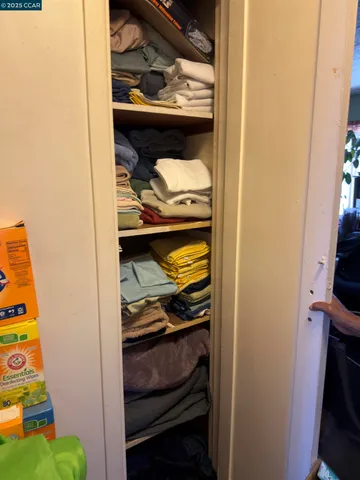 a view of walk in closet