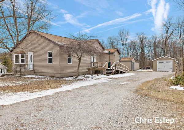 $269,400 | 11365 Warner Avenue, Grant, MI 49327