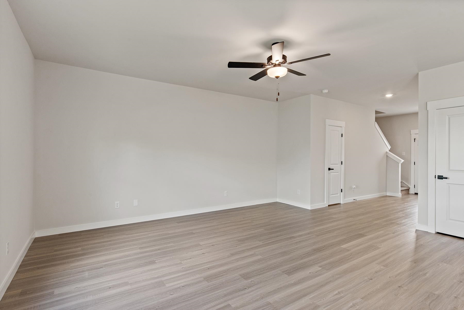1229 Crested Iris Street Moore, SC 29369 - Photo 4 of 9