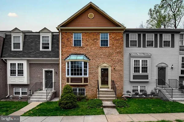 $3,450 | 7066 Solomon Seal Court, Springfield, VA 22152