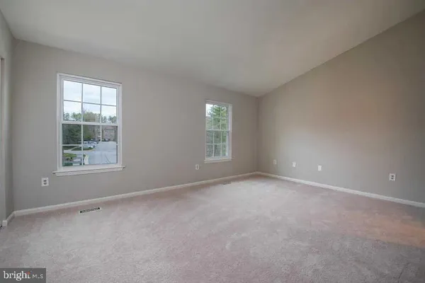 $3,450 | 7066 Solomon Seal Court, Springfield, VA 22152